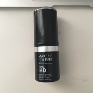 MUFE stick foundation Y225